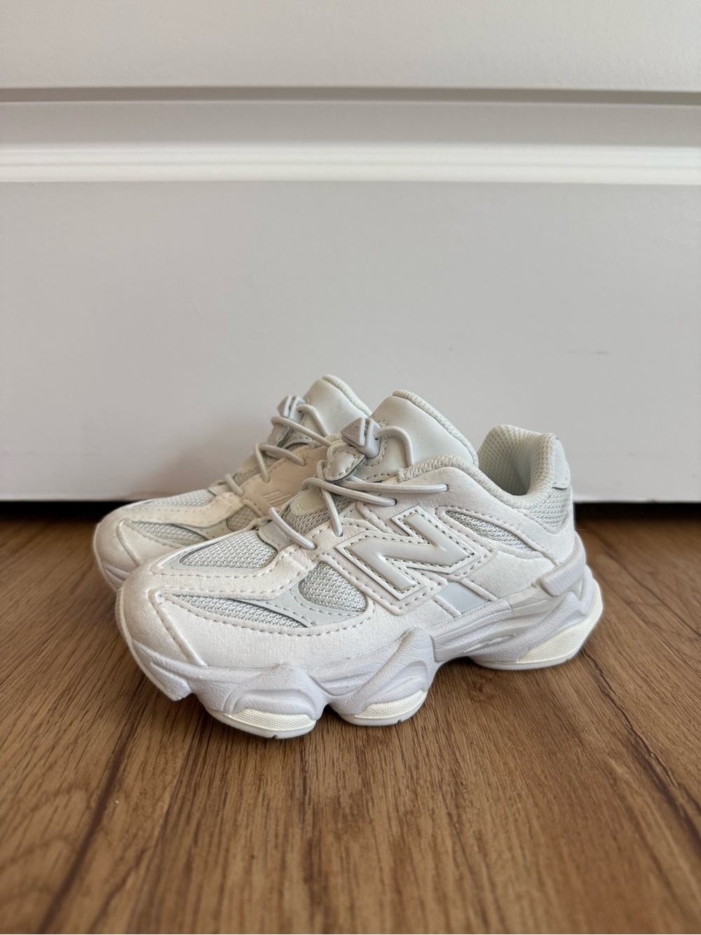 NEW • new balance • size 9 toddler • reflection 9060 white sneakers